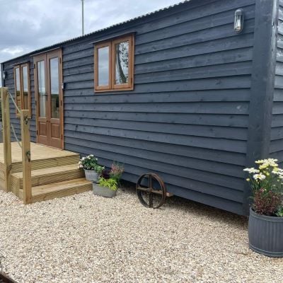 2f7531df-4ca0-4c8b-a0ab-c60c015648b1 (1)-1